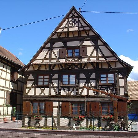 Gite D'Audrey Et Jean Uttenheim Bilik gambar
