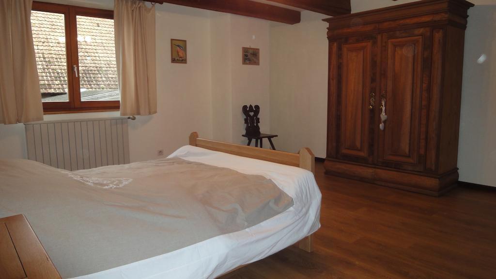 Gite D'Audrey Et Jean Uttenheim Bilik gambar